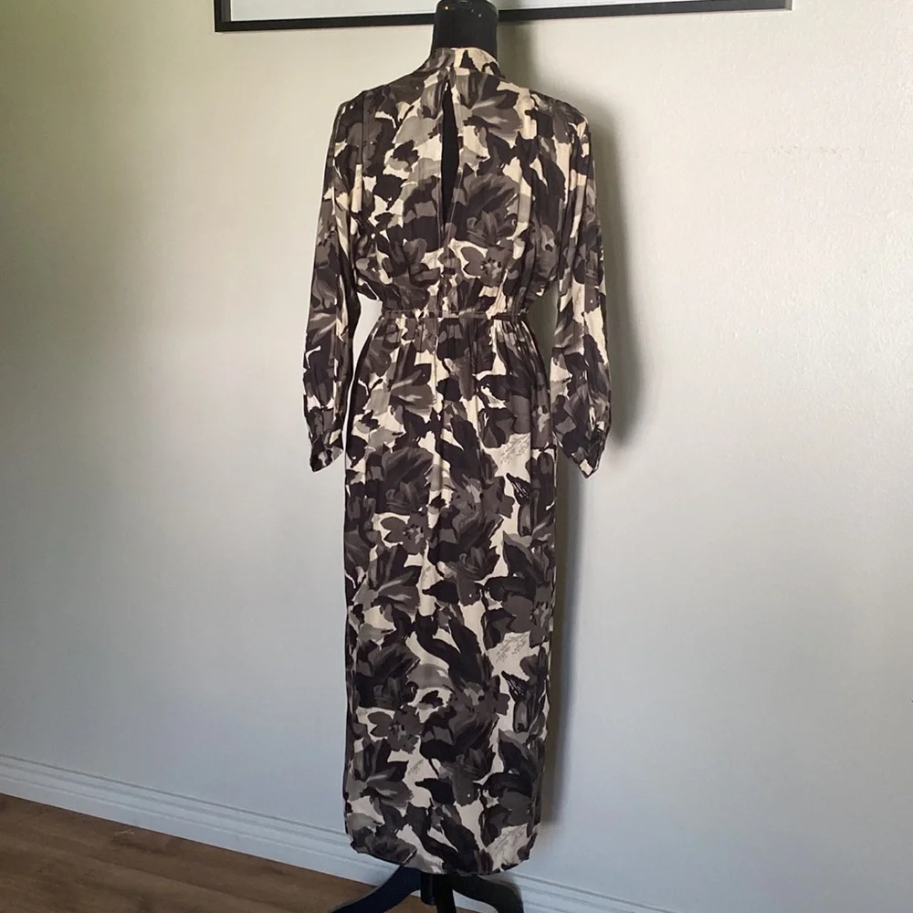 Panache Dress Wrap Around Snap in Front Dress - Picture 4 of 10